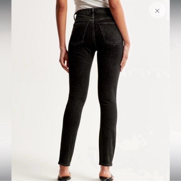Abercrombie & Fitch The Skinny High Rise Jeans In Black Stretch - Picture 2 of 6